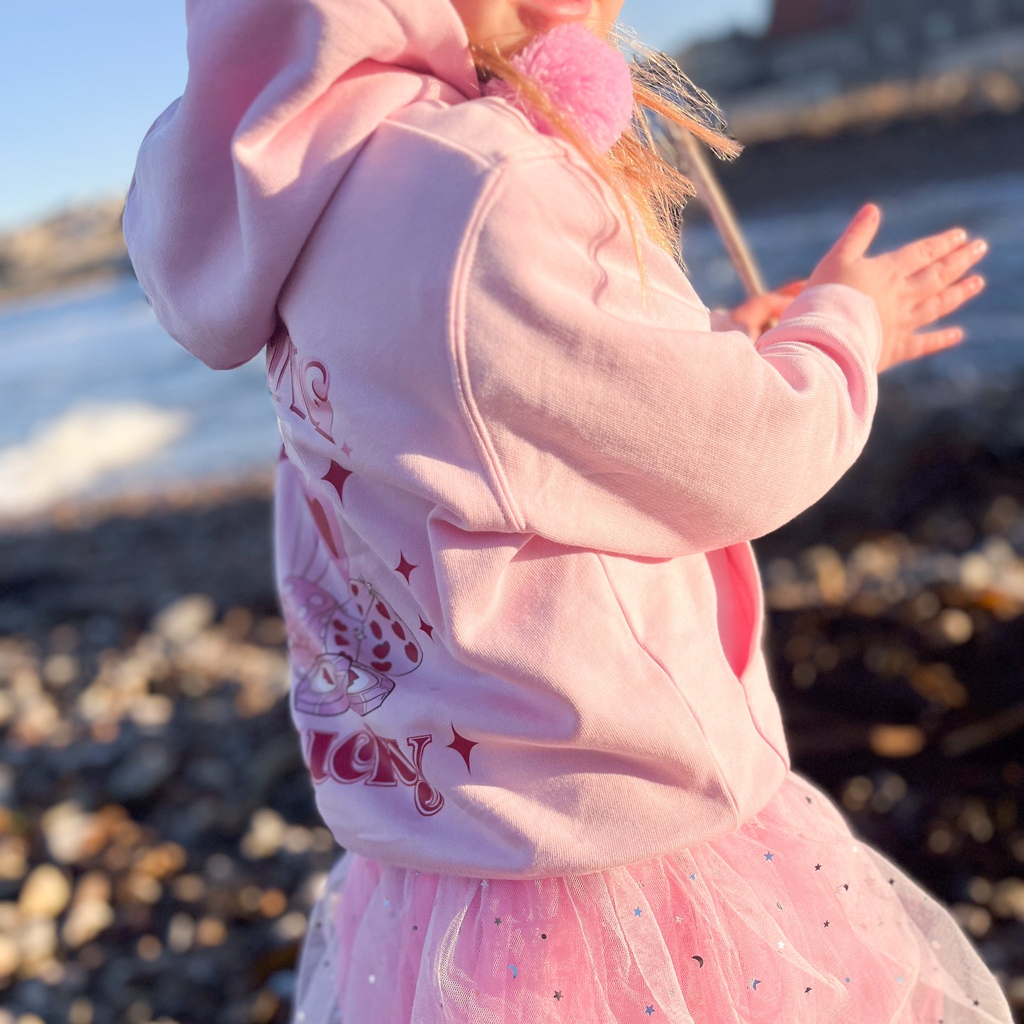 Girls Graphic Hoodie - feeling lucky - 6 hoodie colour options