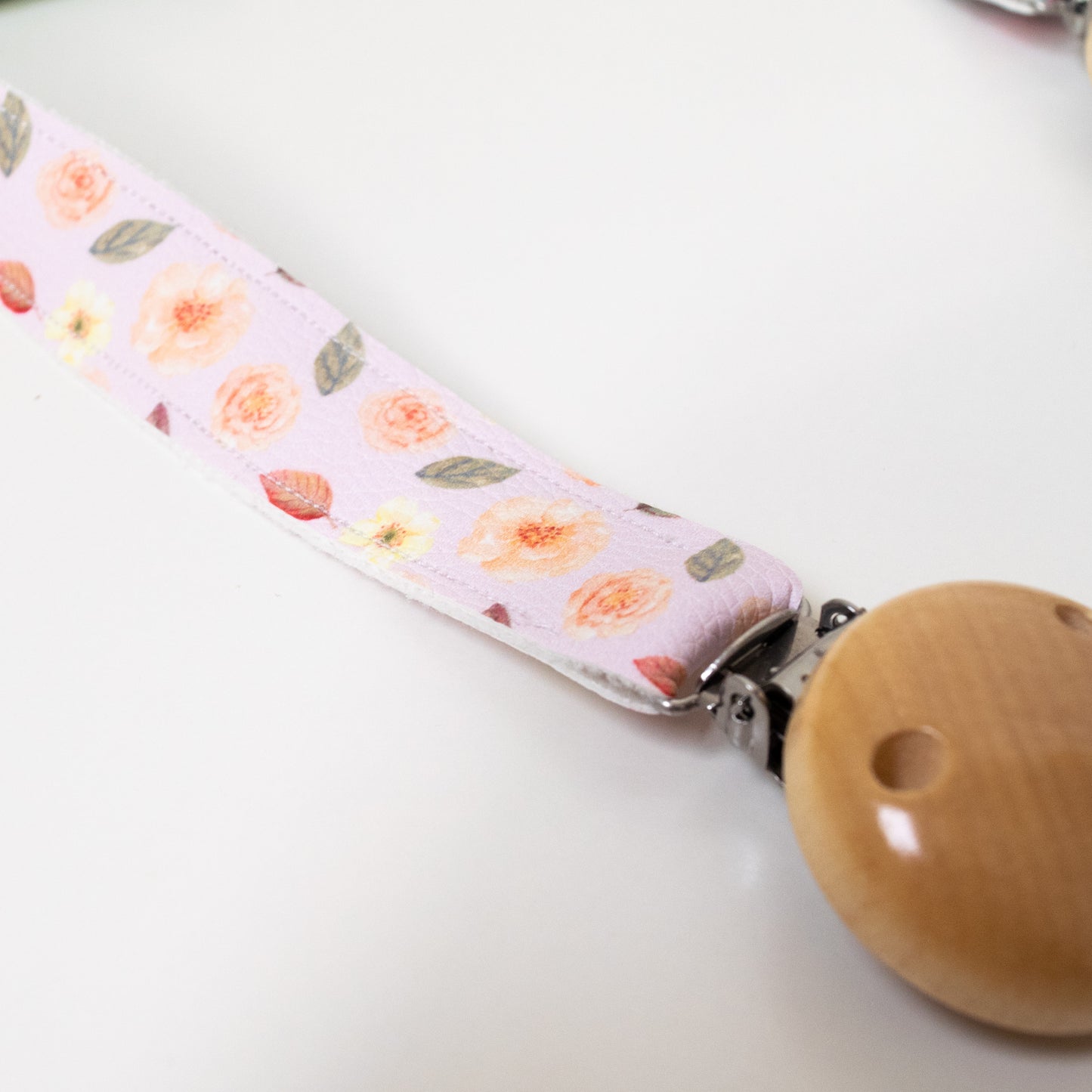 🍃 Personalised Vegan Leather Dummy Clips 👶🏼 HALF PRICE